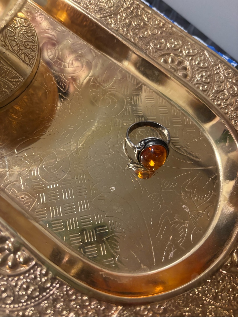 Antique genuine silver , natural Amber Cabochon Silver Ring